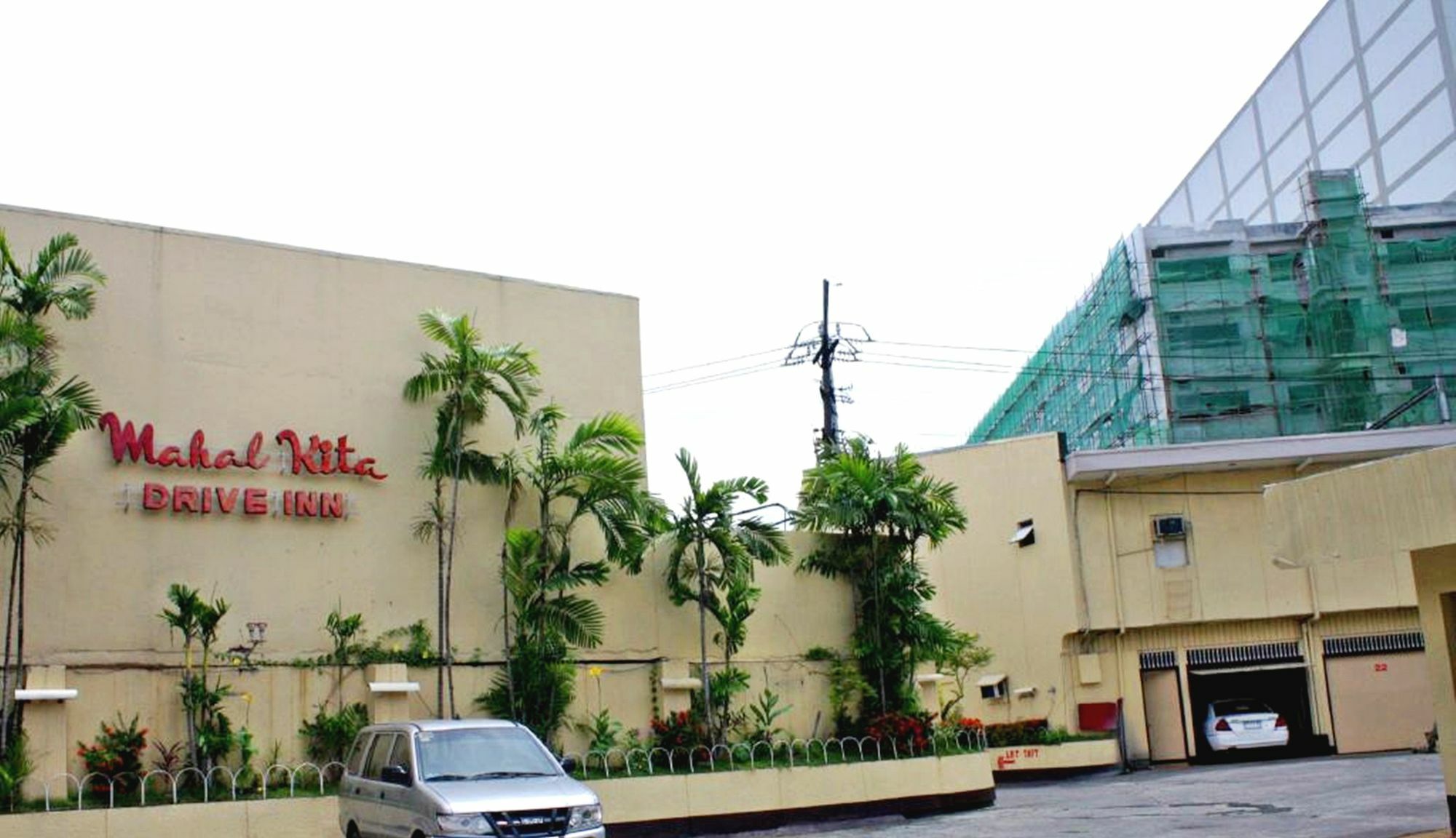 Mahal Kita Drive Inn Pasay Bagian luar foto